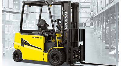 All Forklifts.com Forklift With Blue Box